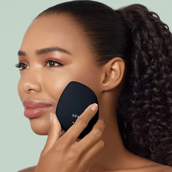 GESKE Sonic Warm and Cool Mask 9 in 1 - Multifunkciós arcmasszírozó