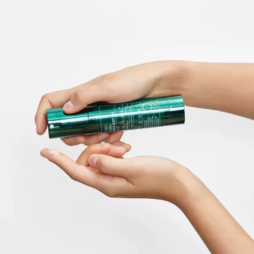 VT Cosmetics Pro Cica Reedle Shot 100 - Micro-Needle Serum