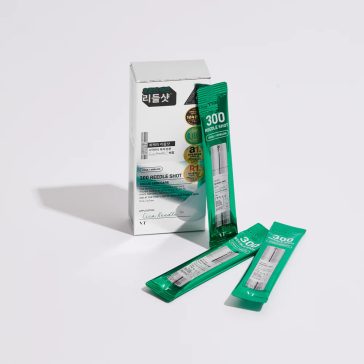   VT Cosmetics Reedle Shot 300 Stick Pouch - megújító mikrotűs kezelés 10 darabos utazó kiszerelés