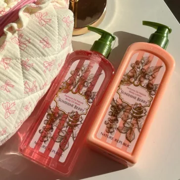   Nature Republic Perfume De Nature Body Lotion Sunshine Berry 345 ml 
