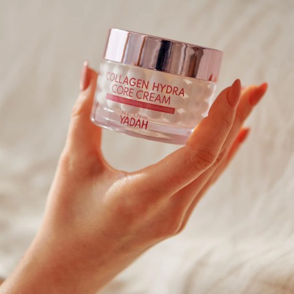 Yadah Collagen Hydra Core 50 g - feszesítő és hidratáló kapszulás arckrém