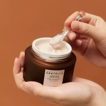   SKIN1004 Madagascar Centella Probio-Cica Enrich Cream 50ml - Nourishing Cream