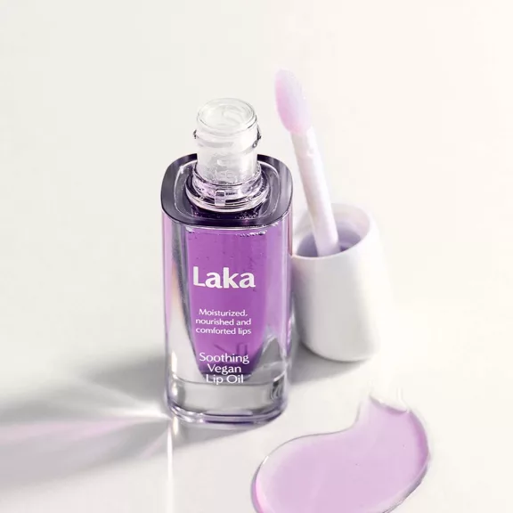 LAKA Soothing Vegan Lip Oil Calming Purple - ajakolaj