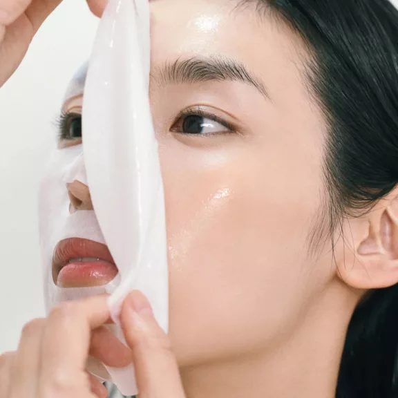 Abib Gummy Sheet Mask #Heartleaf Sticker - Hydrating Sheet Mask