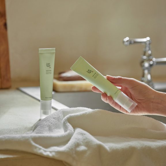 Beauty of Joseon Light On Serum Centella + Vita C – 30 ml