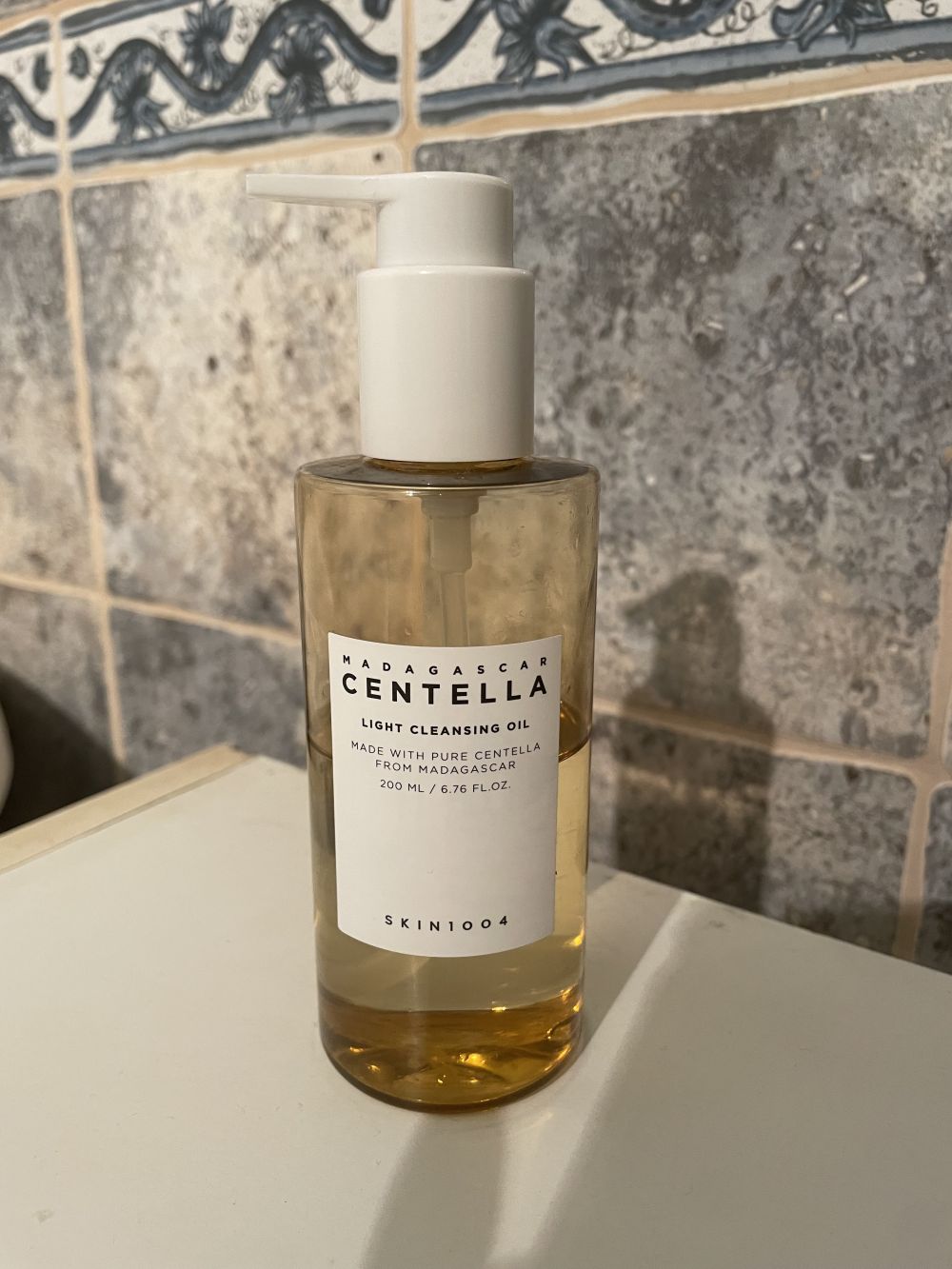 Skin1004 Madagascar Centella Gentle Cleansing Oil 200 ml - Könnyű Arctisztító Olaj